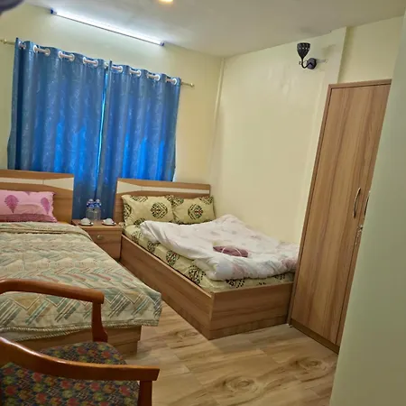 Ashmit' Manor Bed & Breakfast